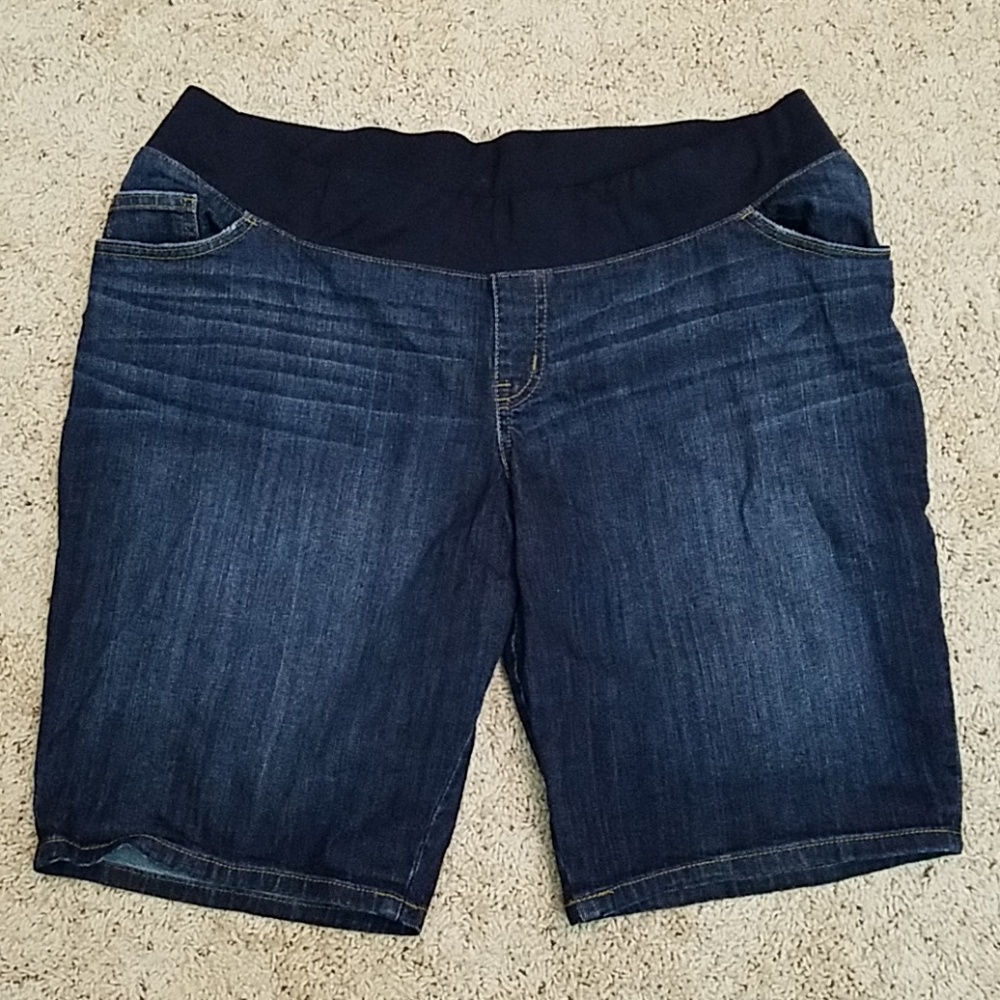 Maternity Bermuda Jean Shorts